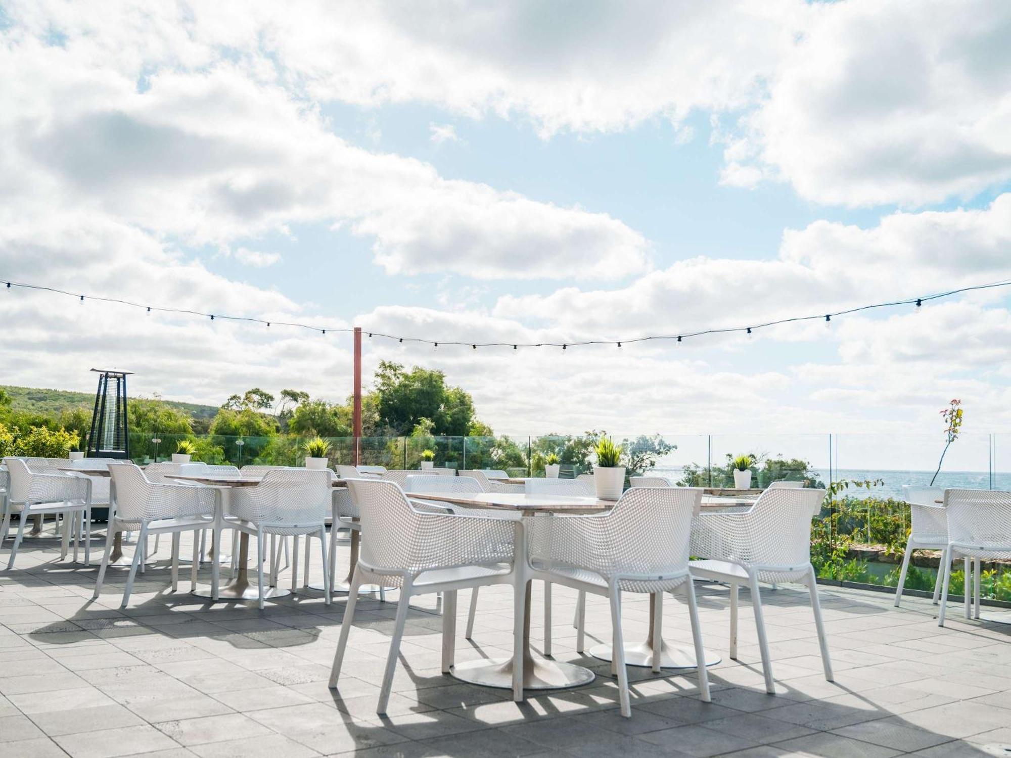 Pullman Bunker Bay Resort Margaret River Dunsborough Buitenkant foto The rooftop terrace at the National Maritime Museum