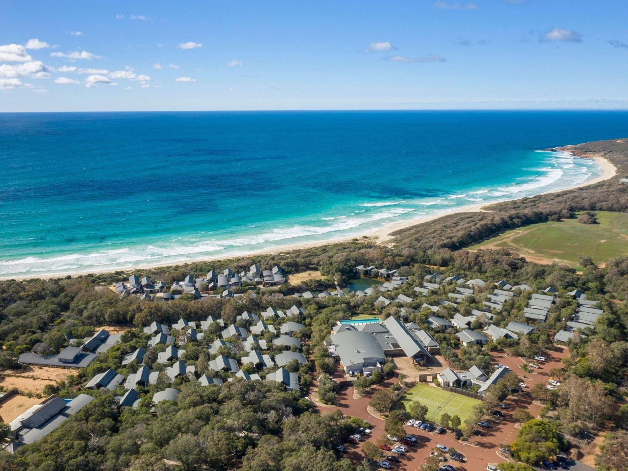 Pullman Bunker Bay Resort Margaret River Dunsborough Buitenkant foto Aerial view of the resort